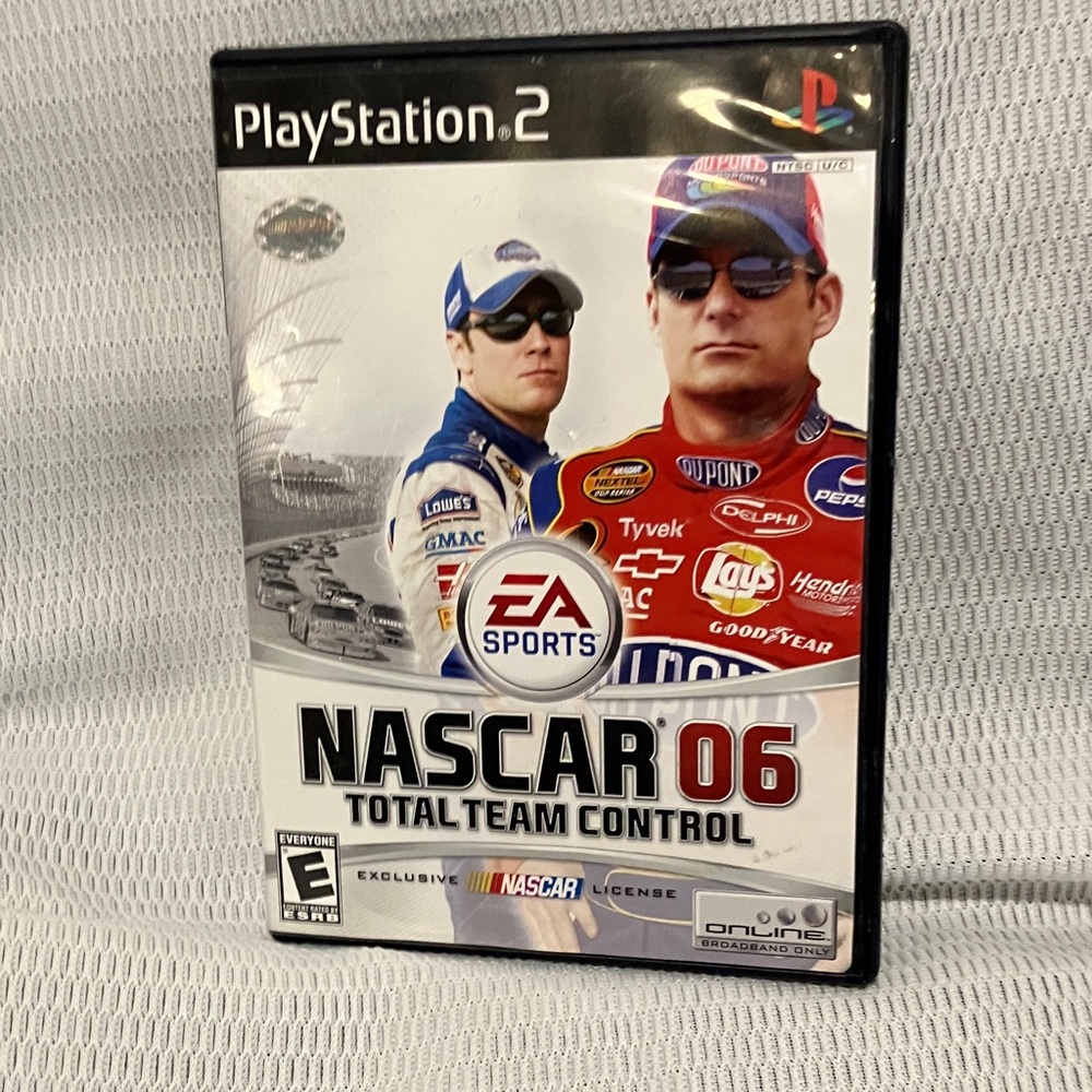 NASCAR 06 Total Team Control for PlayStation 2 - Black
